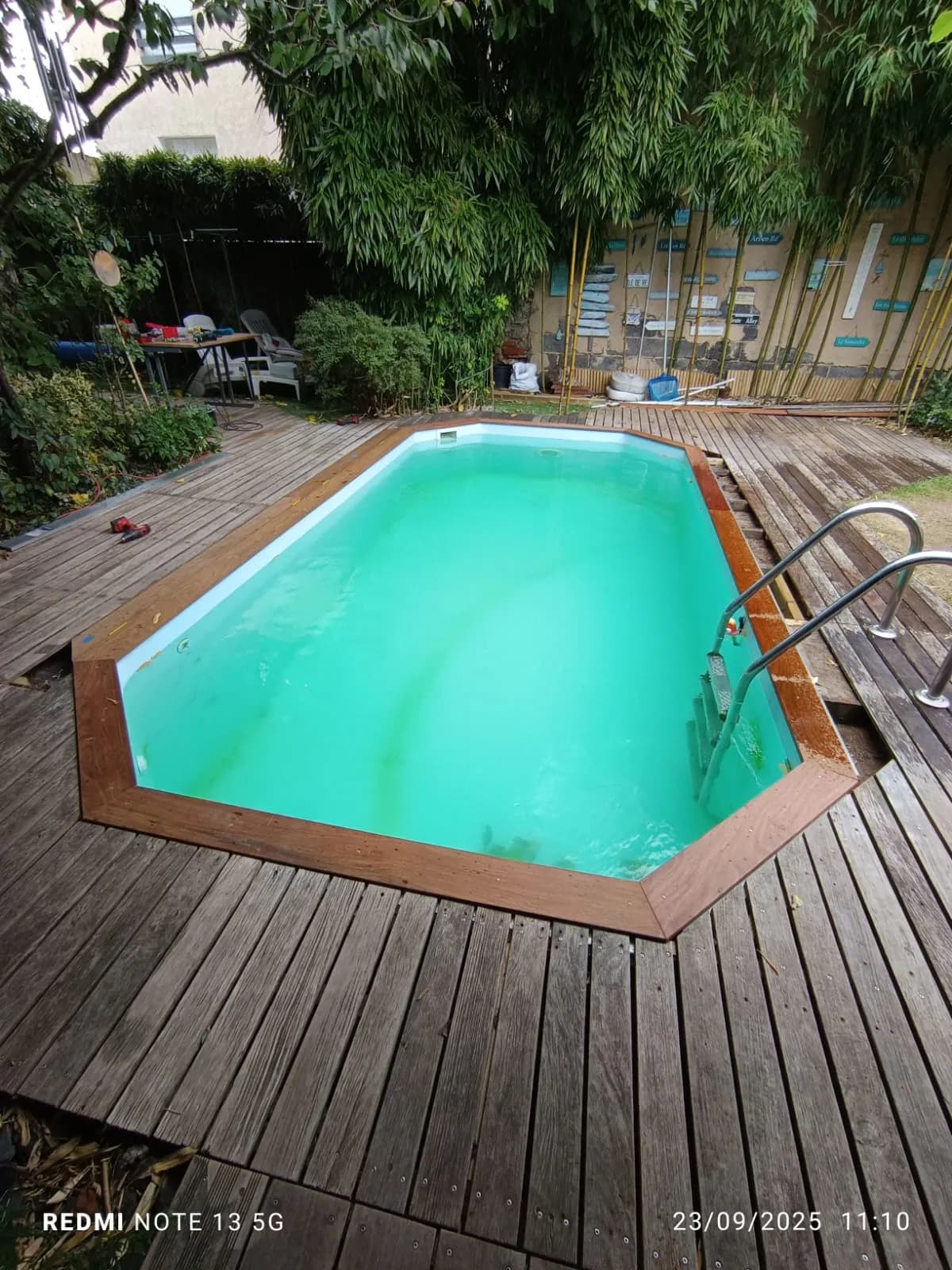 Terrasse piscine en bois — Montesson (78)